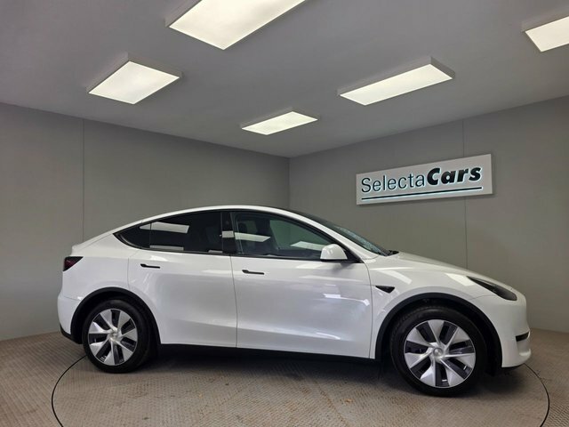 Tesla Model Y Suv Rwd 346 Ps LA24ZYM White #5