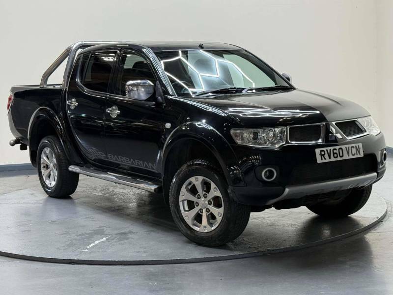 Mitsubishi L200 2.5 L200 Barbarian Lwb Double Cab Di-d 4X4 4W Black