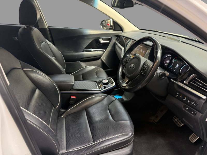 Kia e-Niro Niro 4 Ev White #4