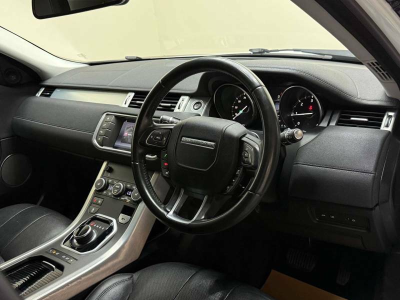 Land Rover Range Rover Evoque 2.0 Range Rover Evoque Se Tech Td4 4Wd White #3