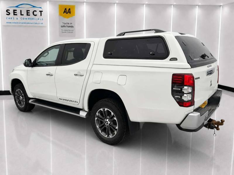 Mitsubishi L200 2.3 L200 Barbarian Di-d 4Wd White #3