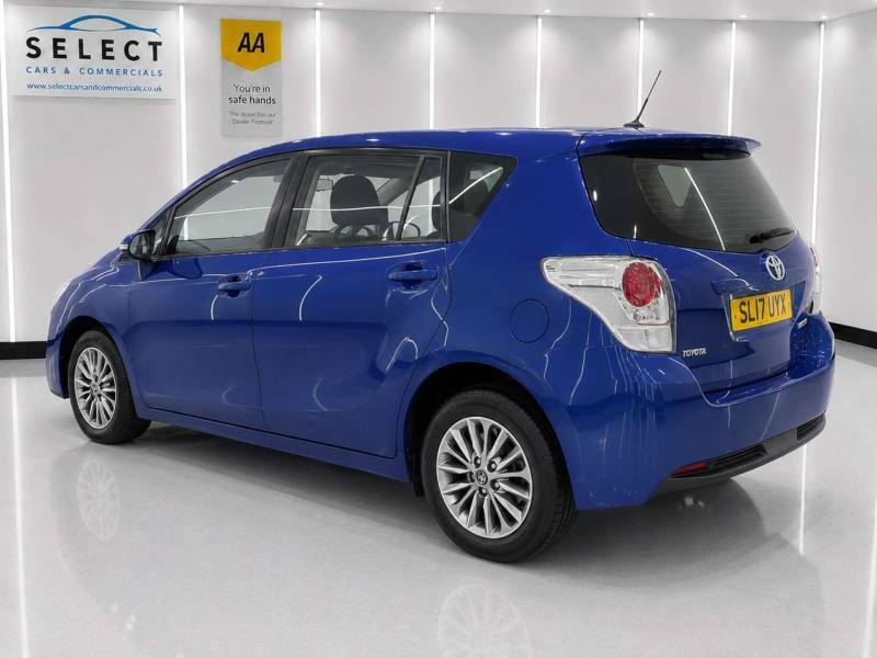 Toyota Verso 1.8 Verso Icon Tss Valvematic Cvt Blue #5