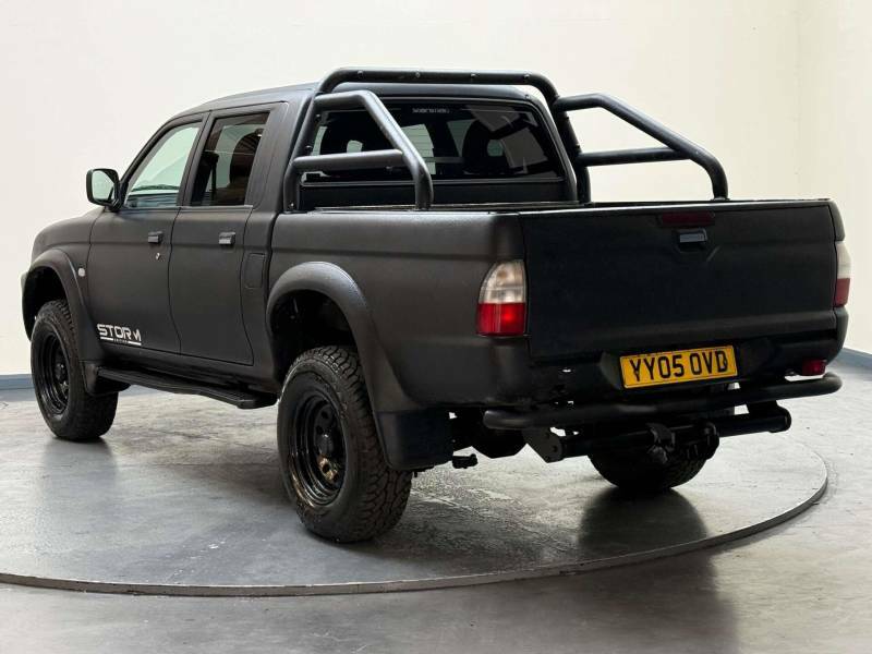 Mitsubishi L200 2.5 L200 Animal Black #5