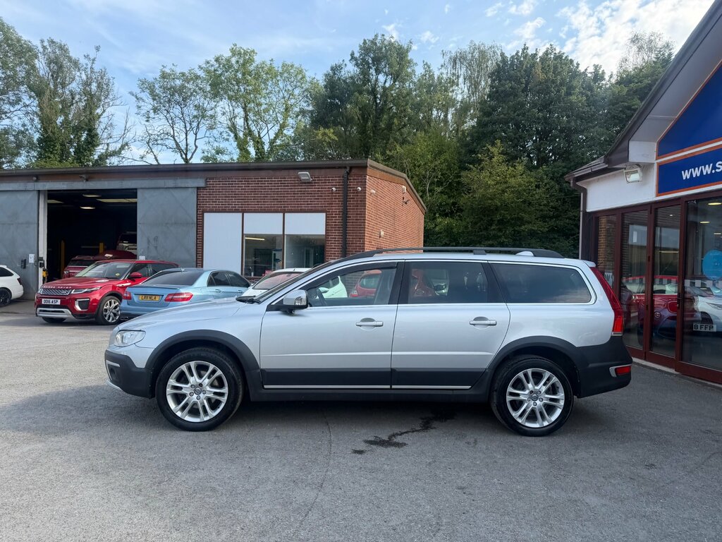 Volvo XC70 2.4 D5 Se Lux Estate Geartronic Awd Eur Silver #3