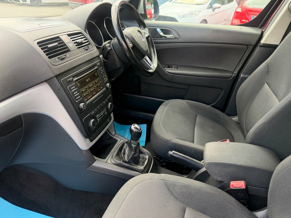 Skoda Yeti Outdoor S Tdi Cr Blue #26