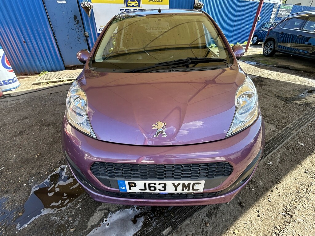 Peugeot 107 1.0 12V Allure Purple #2
