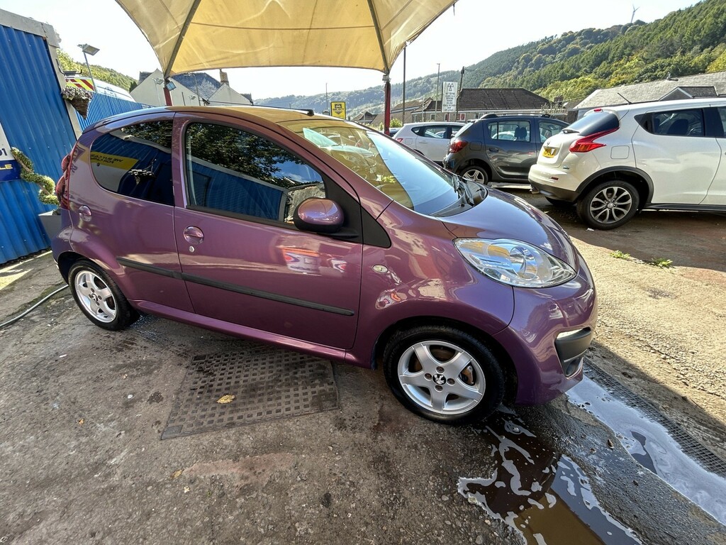 Peugeot 107 1.0 12V Allure Purple