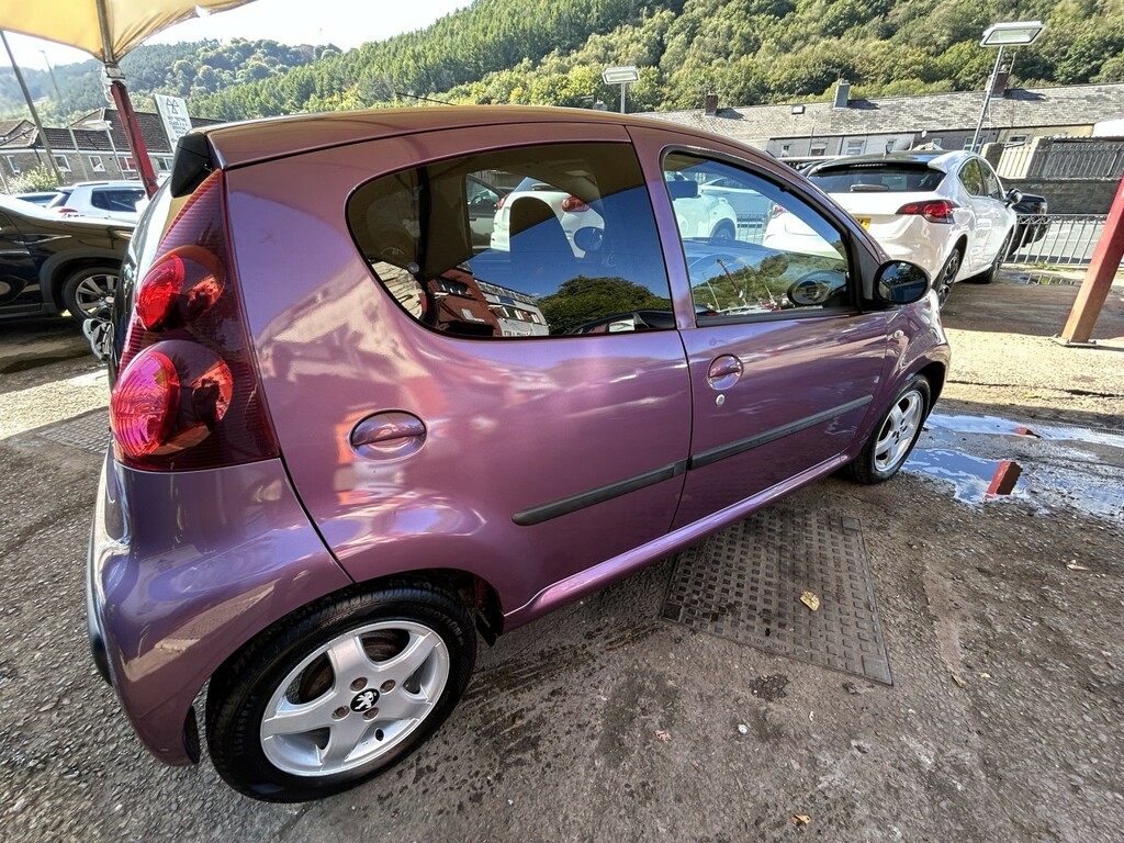 Peugeot 107 1.0 12V Allure Purple #6