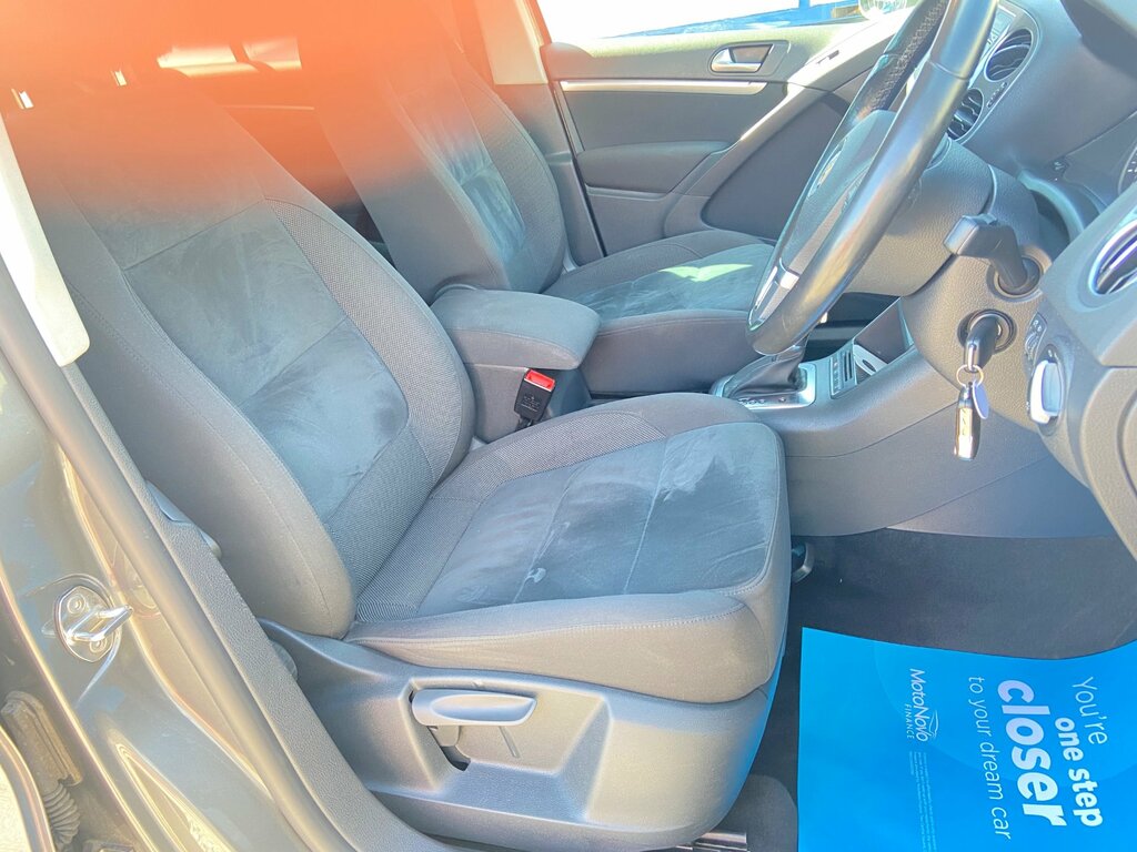 Volkswagen Tiguan Suv 2.0 Grey #19