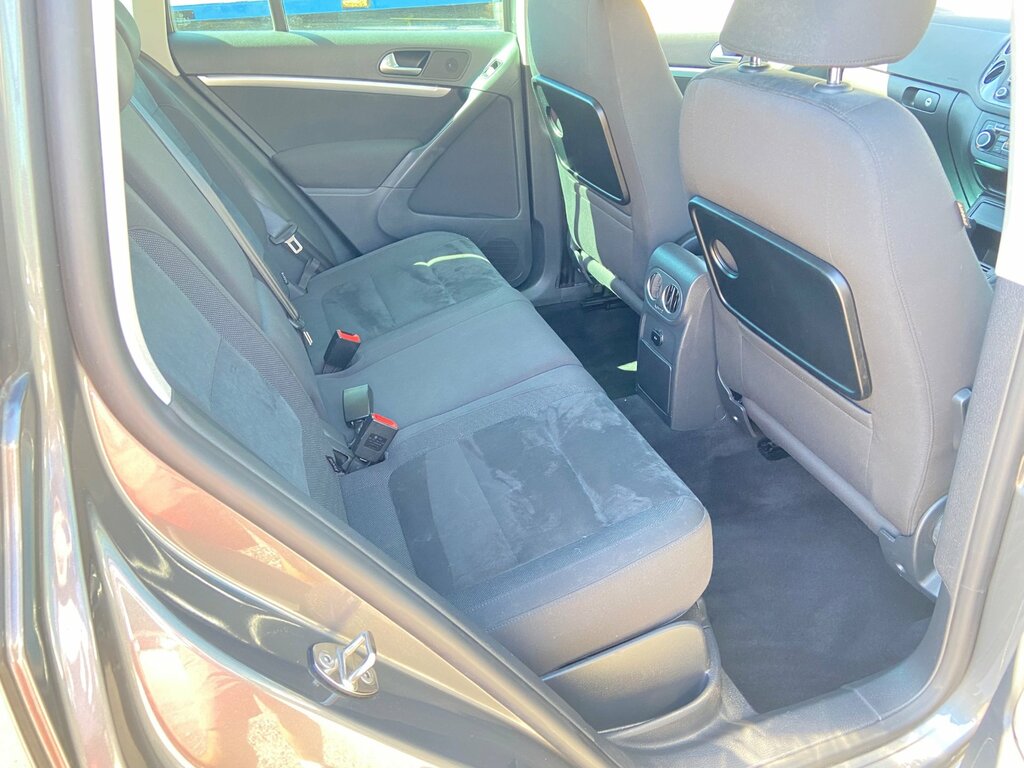 Volkswagen Tiguan Suv 2.0 Grey #24