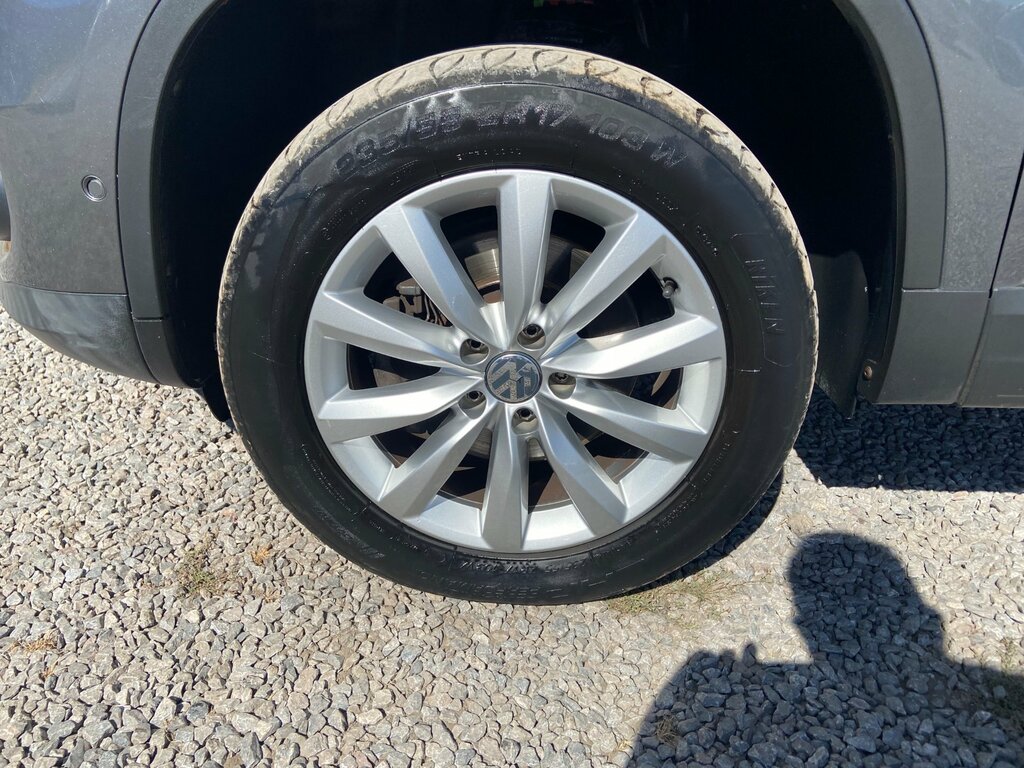 Volkswagen Tiguan Suv 2.0 Grey #7