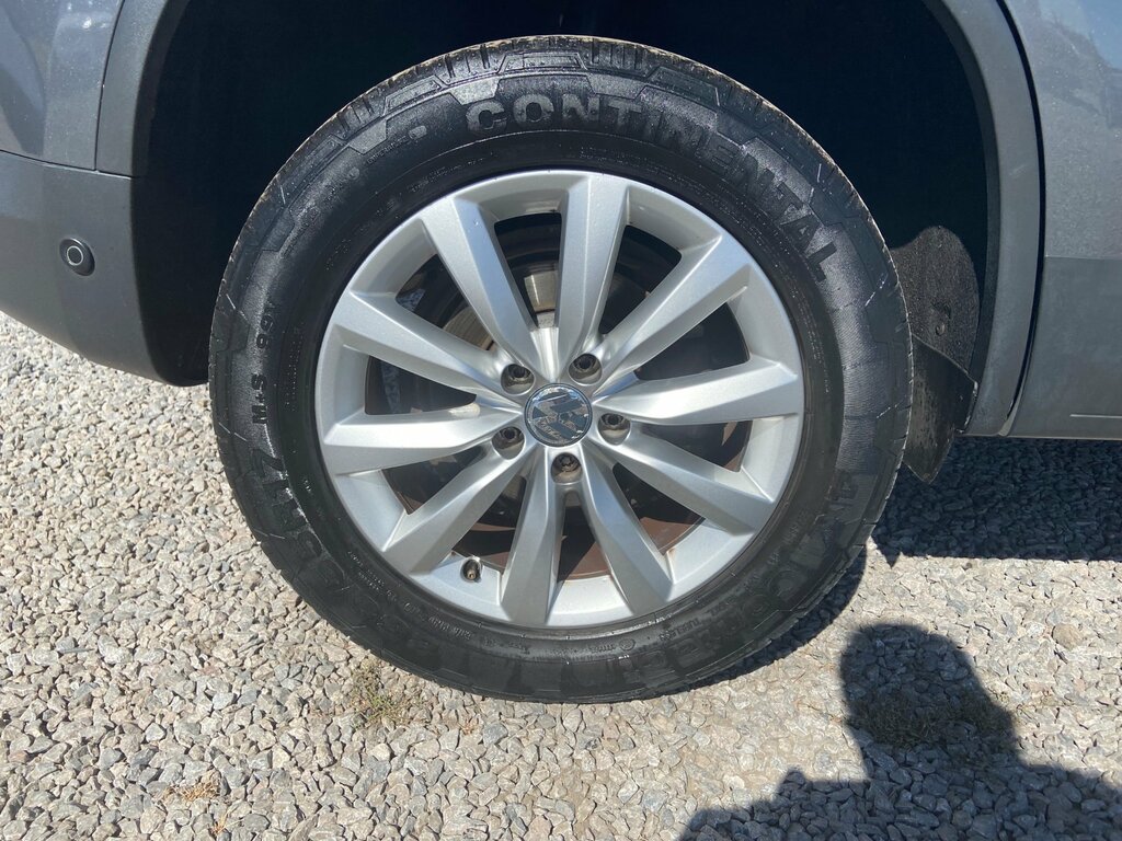 Volkswagen Tiguan Suv 2.0 Grey #17