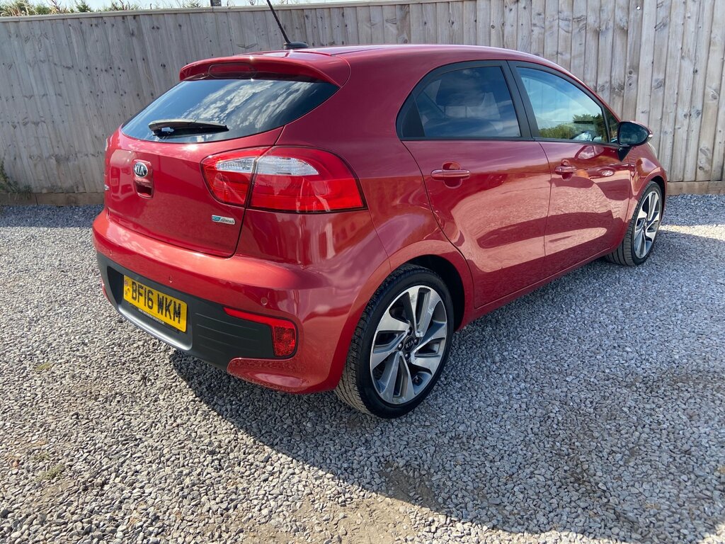 Kia RIO 1.4 Crdi Ecodynamics 3 Hatchback Red #4