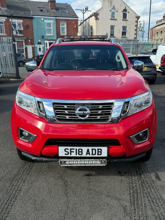 Nissan Navara Dci Tekna Pickup Double SF18ADB Red #5