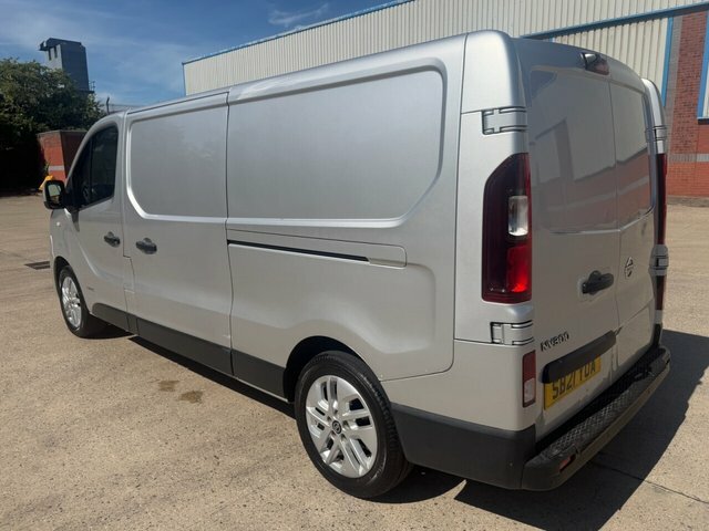 Nissan NV300 Dci 30 Tekna Panel Grey #4