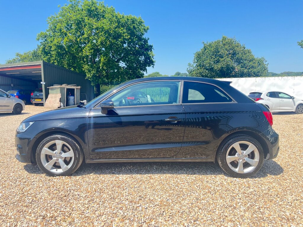 Audi A1 1.6 Tdi Sport Hatchback Euro 6 Black #4