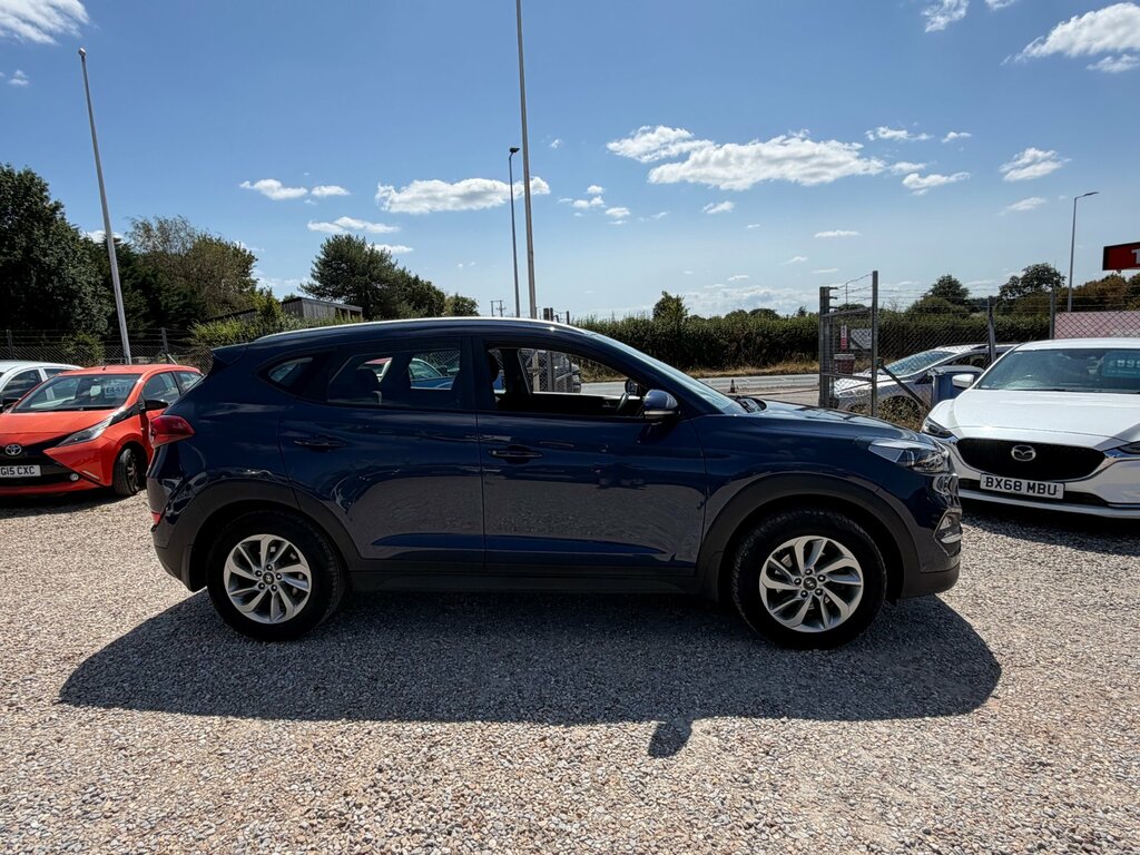 Hyundai Tucson Crdi Se Nav Blue Drive Brown #9