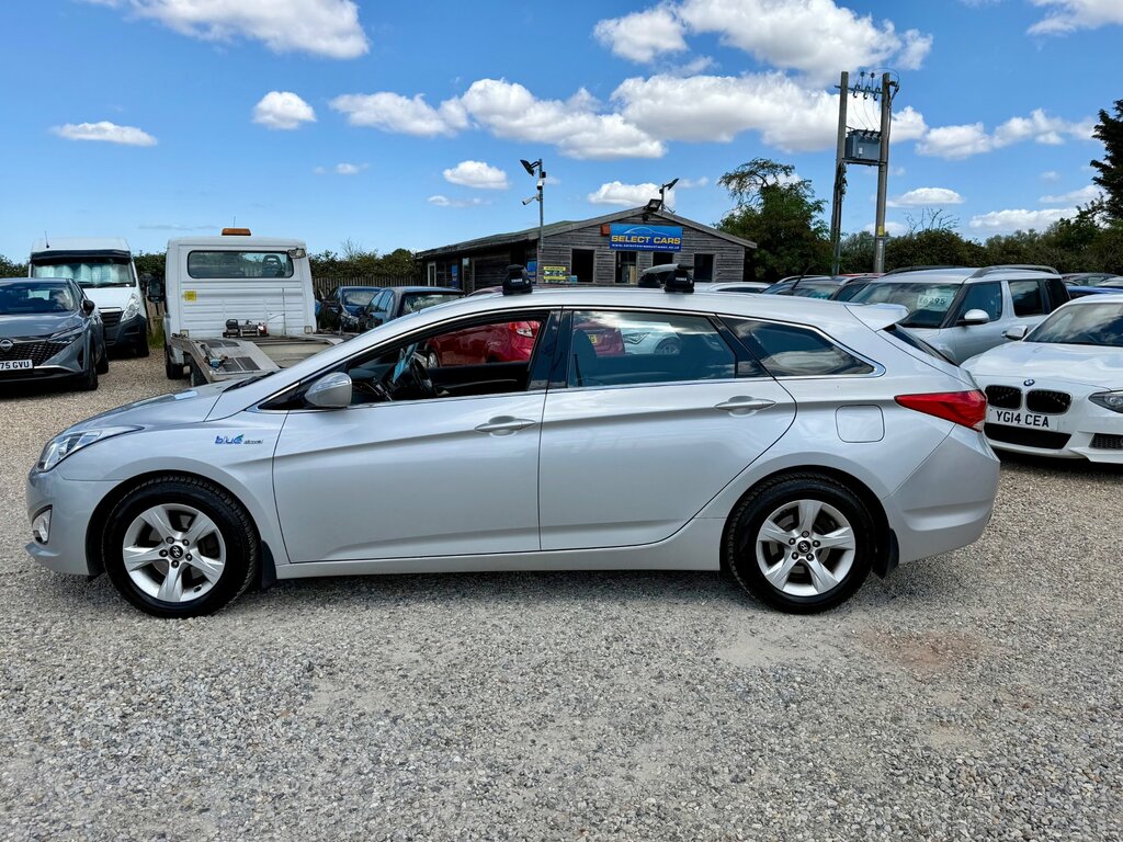 Hyundai I40 1.7 Crdi Blue Drive Active Estate Manua Silver #6