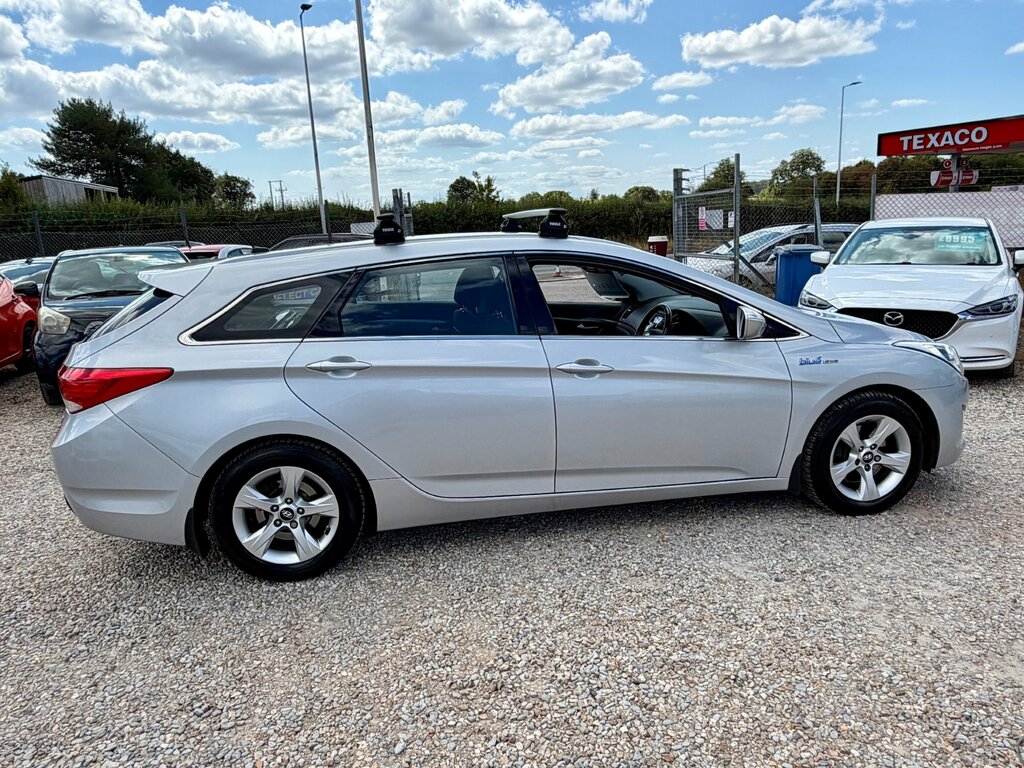 Hyundai I40 Crdi Style Blue Drive Black #10