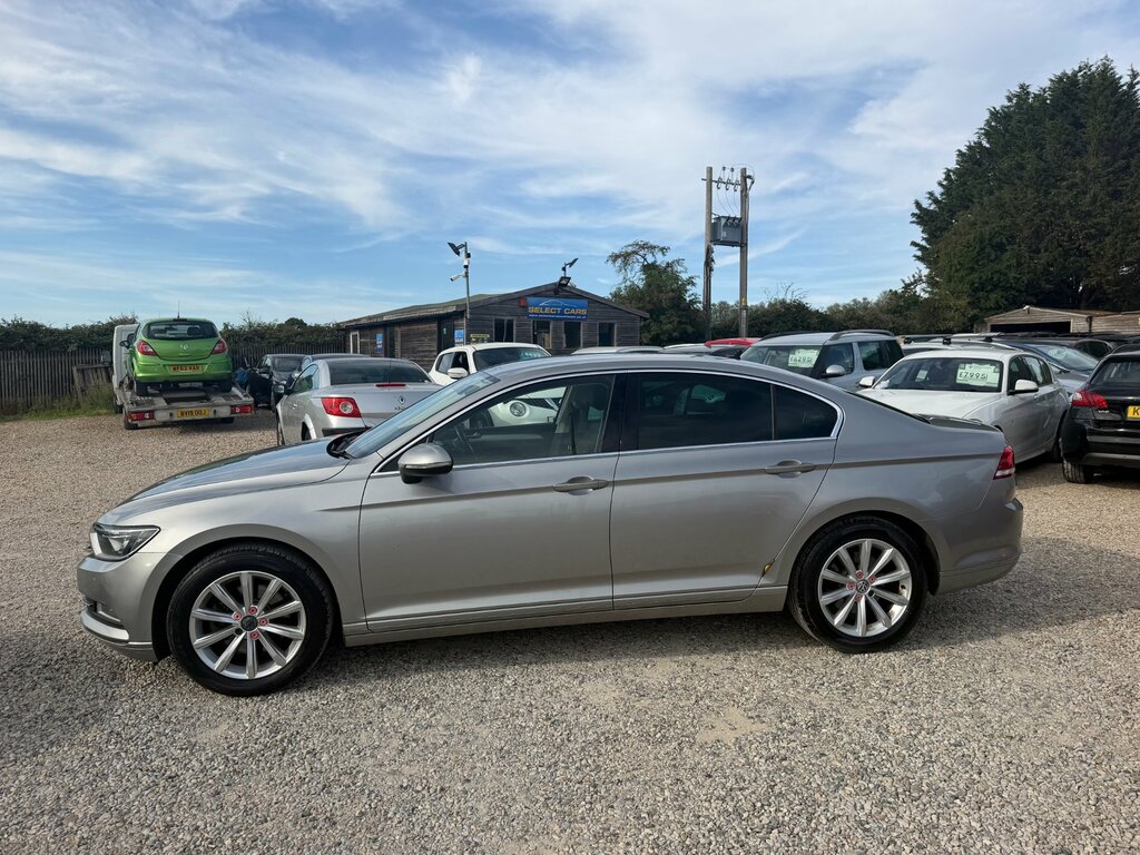 Volkswagen Passat 1.6 Tdi Bluemotion Tech Se Business Saloon Silver #6