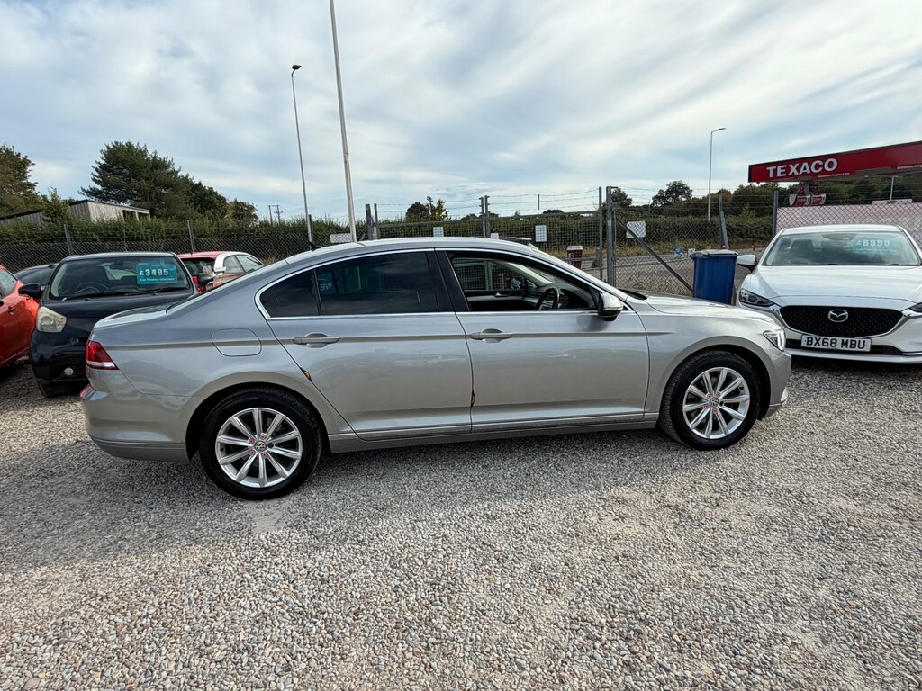 Volkswagen Passat 2.0 Se Business Tdi Bluemotion Technology 148 B Black #10