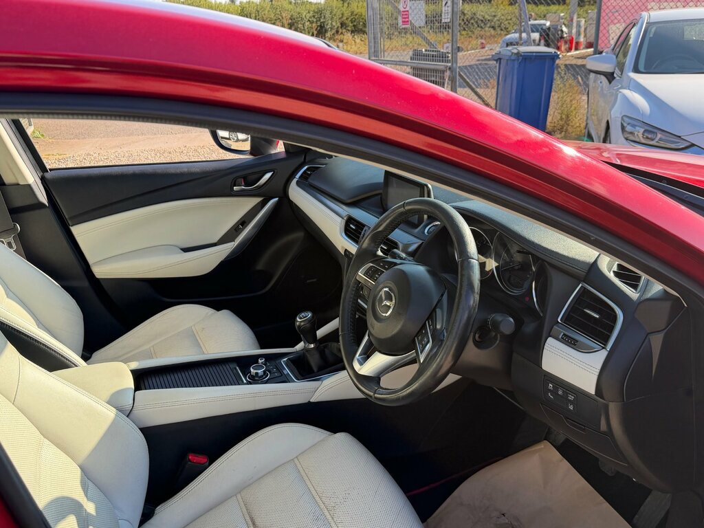 Mazda 6 2.0 Skyactiv-g Sport Nav Saloon Red #2