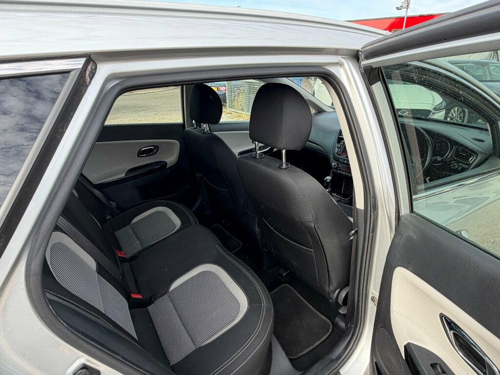 Kia Ceed Estate 1.6 Crdi 2 Sportswagon Euro 5 201 Silver #12