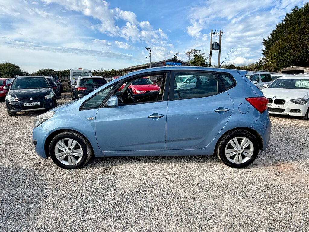 Hyundai Ix20 1.6 Active Hatchback Euro 5 123 B Blue #6