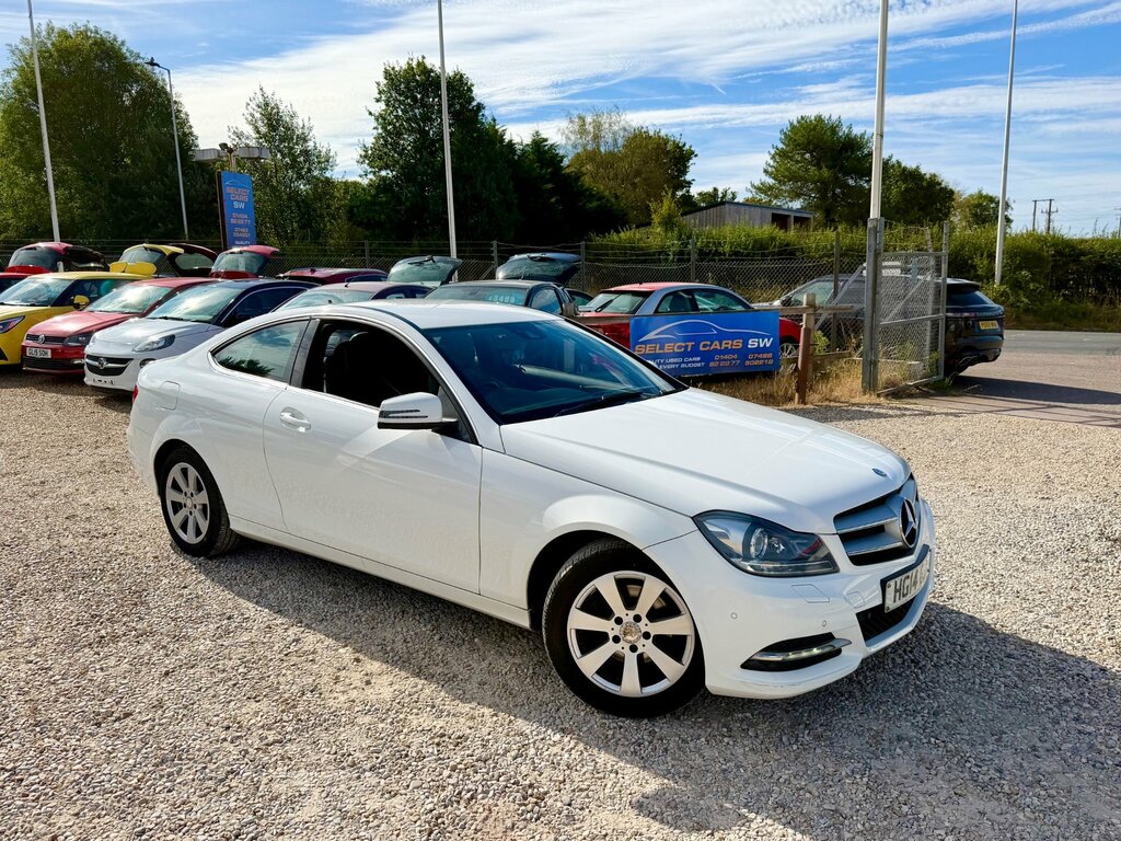 Mercedes-Benz C Class 2.1 C220 Cdi Executive Se Coupe G-troni White