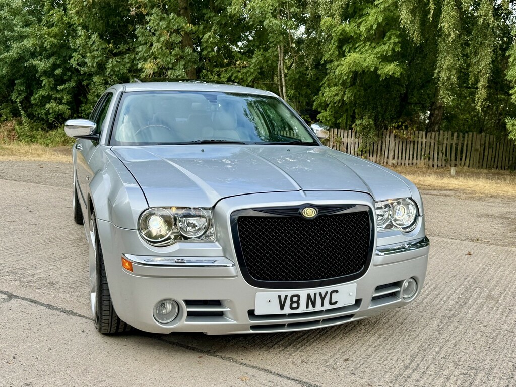 Chrysler 300C Crd Silver #17