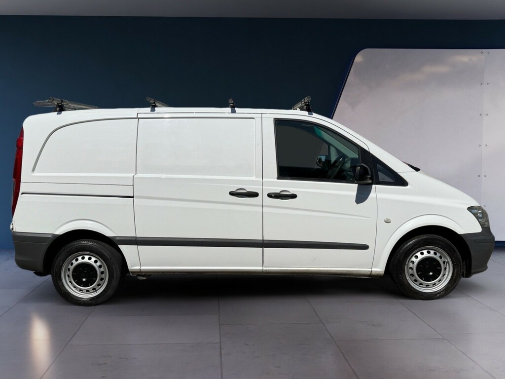 Mercedes-Benz Vito 2.1 110 Cdi White #4