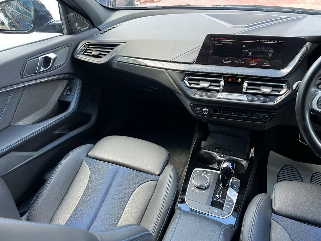 BMW 1 Series 118I M Sport Black #28