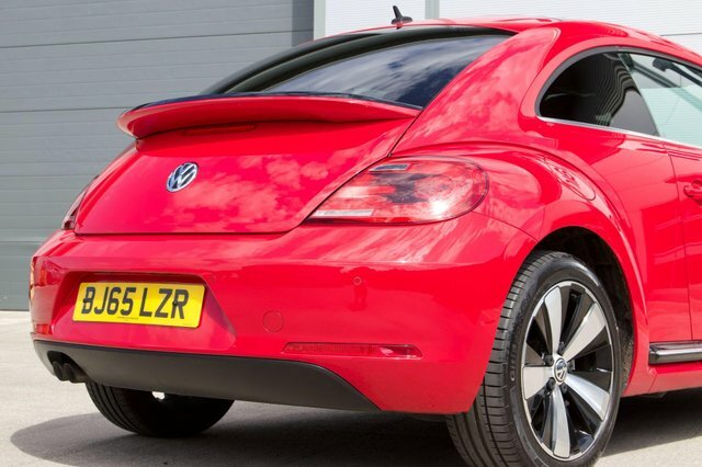 Volkswagen Beetle 2.0 Sport Tdi Dsg 139 Bhp Yellow #16