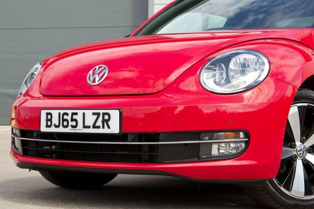 Volkswagen Beetle 2.0 Sport Tdi Dsg 139 Bhp Yellow #9