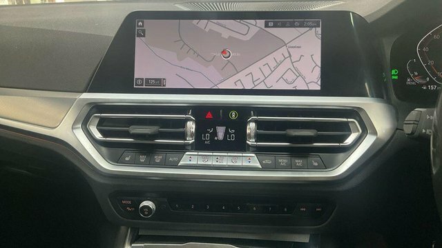 BMW 3 Series 2022 2.0 320D Mht M Sport Touring Euro 6 Ss Grey #5