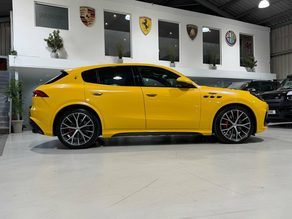 Maserati Grecale 3.0 V6 Trofeo Suv Zf 4Wd Euro 6 Ss Yellow #2