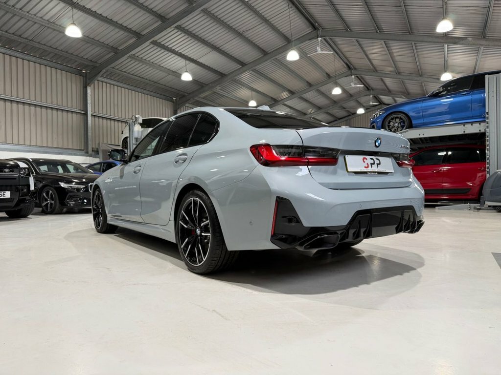 BMW 3 Series 3.0 M340d Mht Saloon Hybrid Xdrive Grey #3