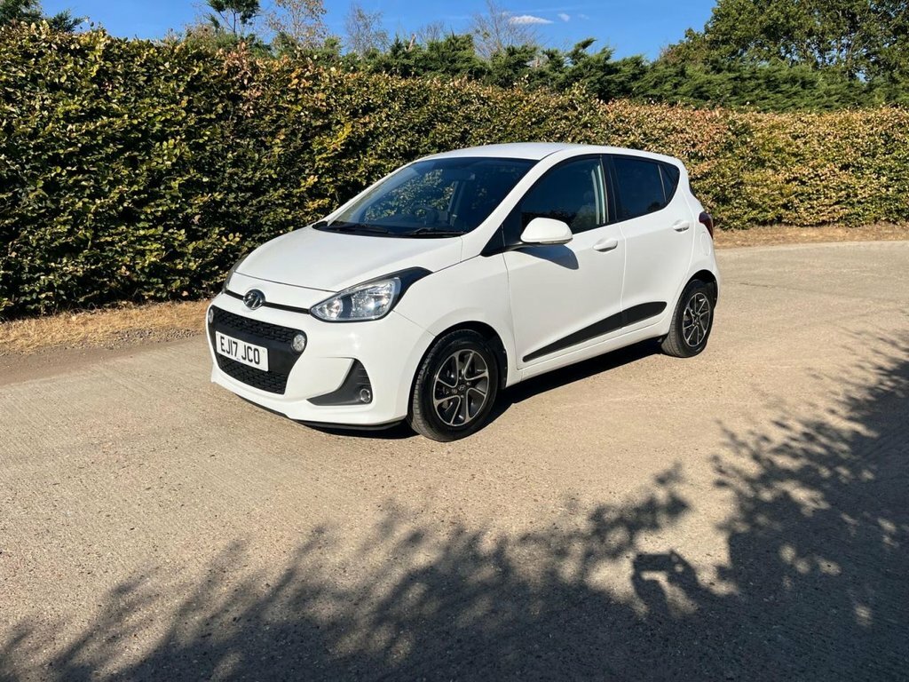 Hyundai I10 1.2 Premium Hatchback Euro 6 87 EJ17JCO White #5
