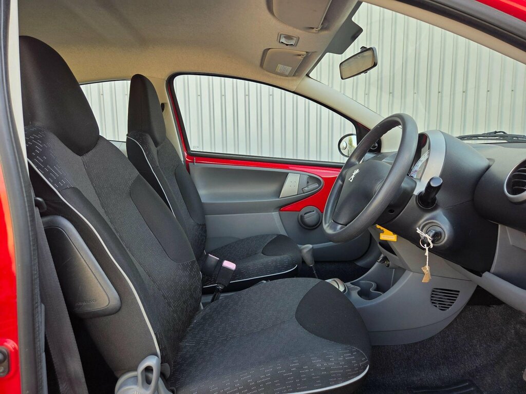 Peugeot 107 Grey #18
