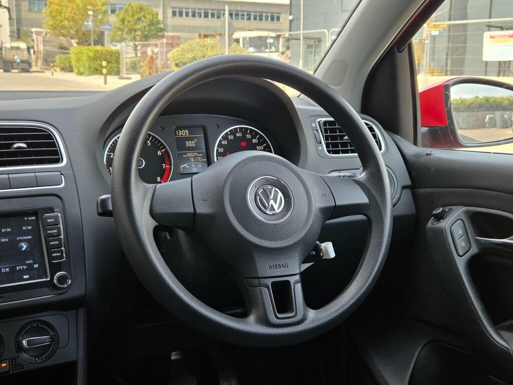 Volkswagen Polo Se White #30