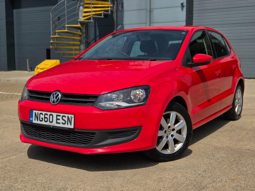 Volkswagen Polo Se White #2