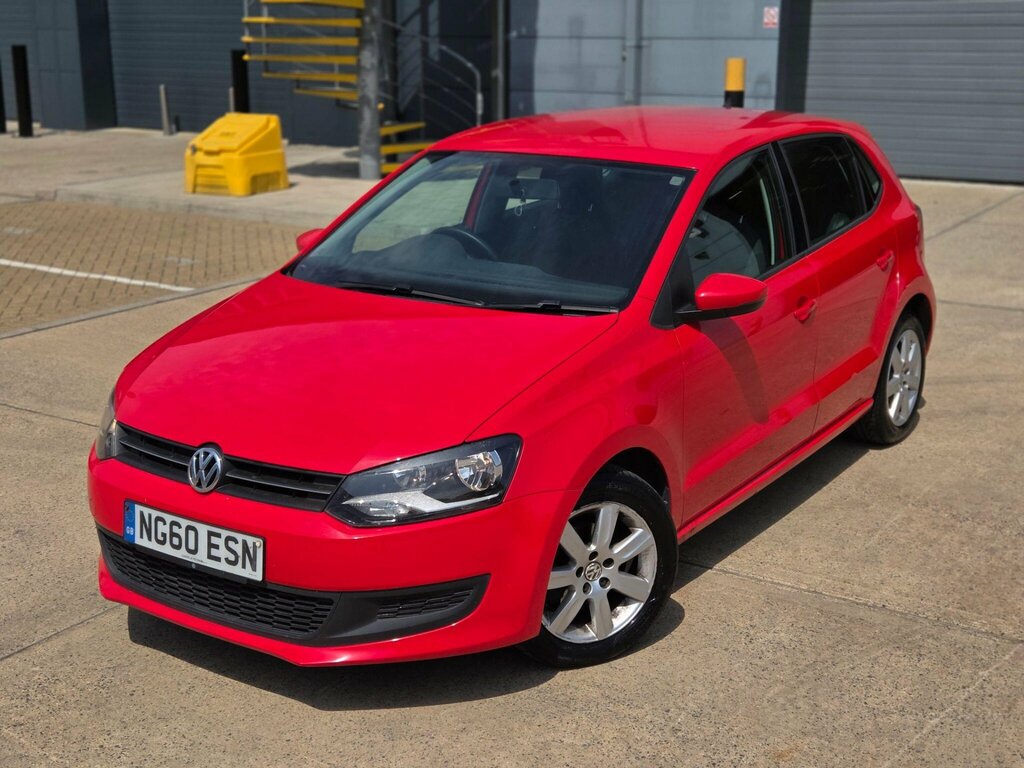 Volkswagen Polo Se White #8