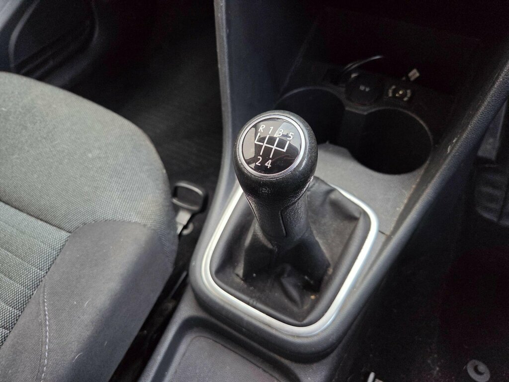 Volkswagen Polo Se White #39