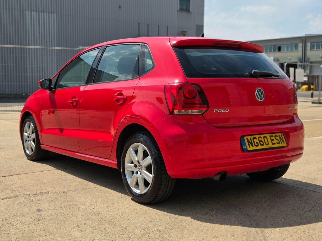 Volkswagen Polo Se White #15