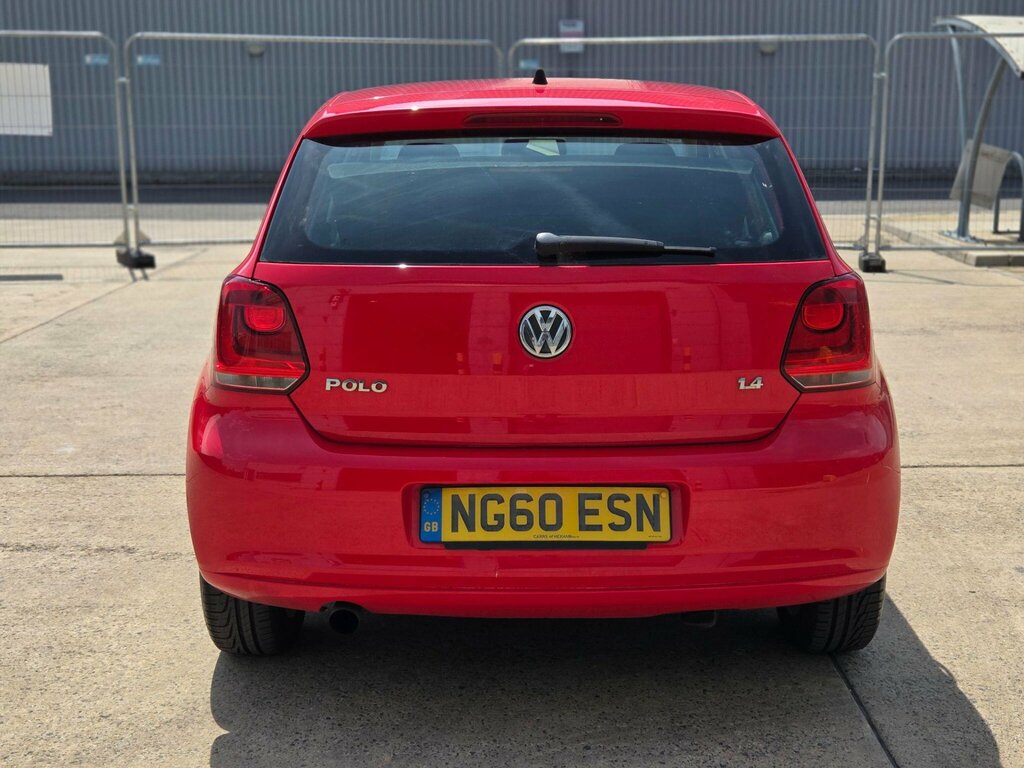 Volkswagen Polo Se White #14