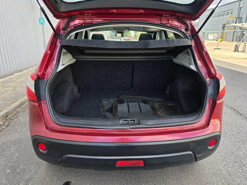 Nissan Qashqai 1.6 Acenta Grey #35