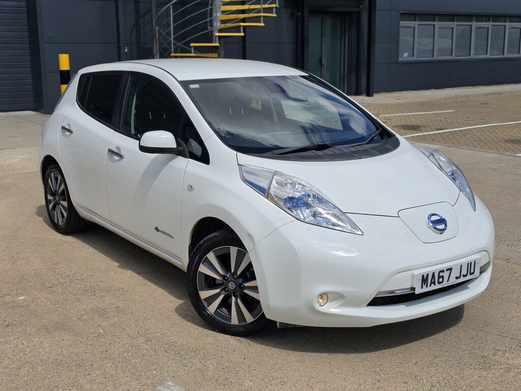 Nissan Leaf 30Kw Tekna With 3.3Kw Charger And Bose Audio Sat Red #8