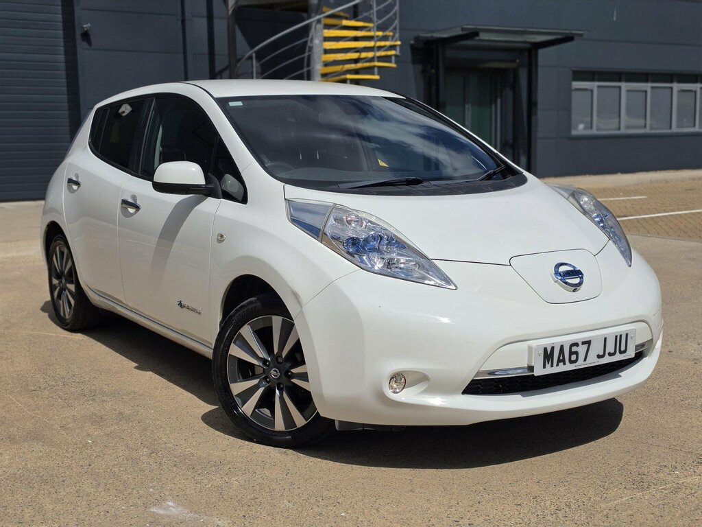 Nissan Leaf 30Kwh Tekna White #5