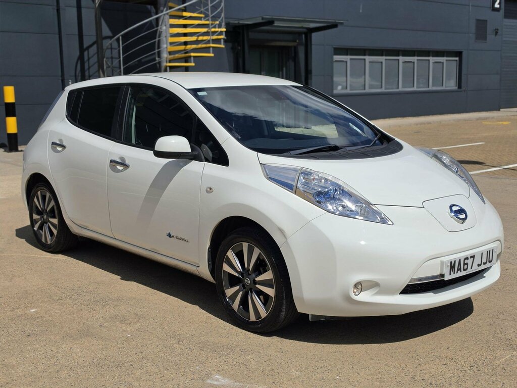 Nissan Leaf 30Kw Tekna With 3.3Kw Charger And Bose Audio Sat Red #52