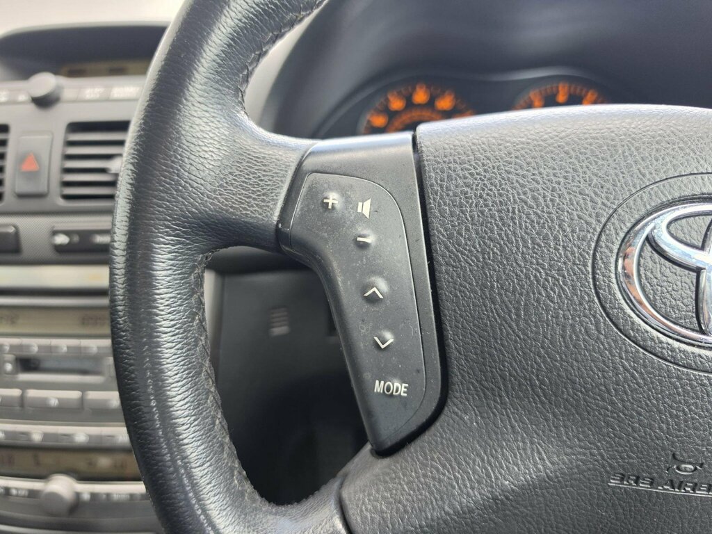Toyota Avensis Blue #38